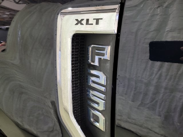 2021 Ford F-250SD XLT FX4