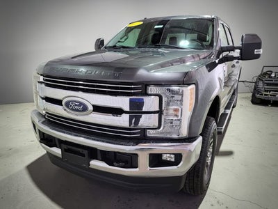 2017 Ford F-250SD Lariat