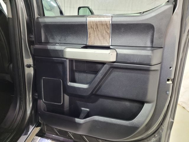 2017 Ford F-250SD Lariat