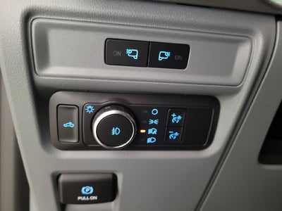 2022 Ford F-150 Base