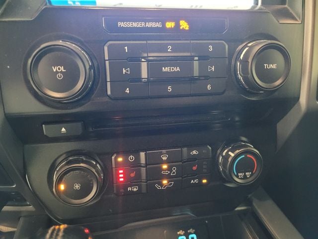 2016 Ford F-150 XLT SPORT