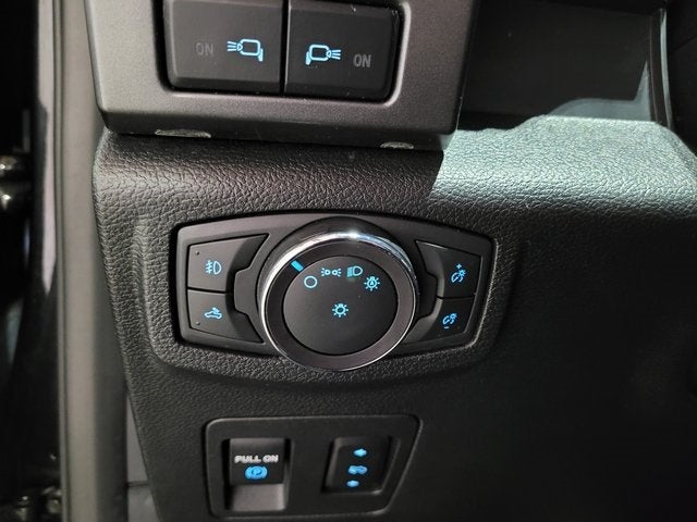 2020 Ford F-150 XLT SPORT