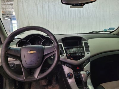 2011 Chevrolet Cruze LS