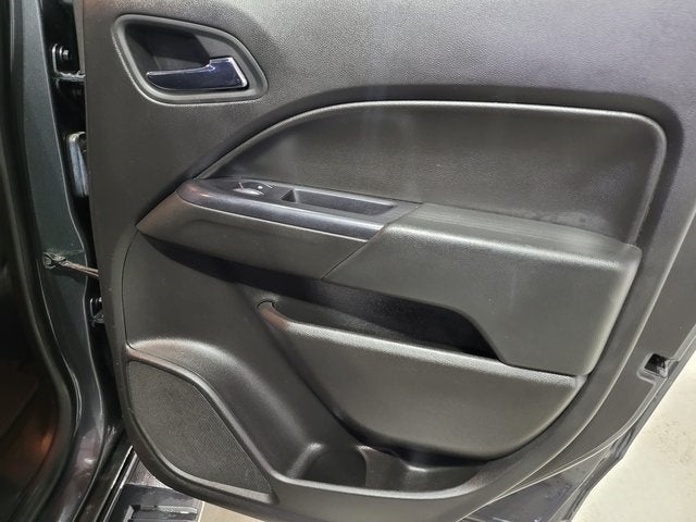 2017 Chevrolet Colorado LT