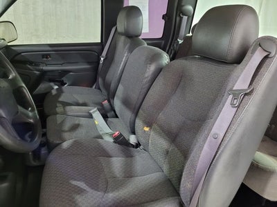 2004 Chevrolet Silverado 2500HD Work Truck