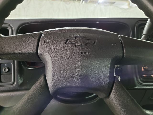 2004 Chevrolet Silverado 2500HD Work Truck