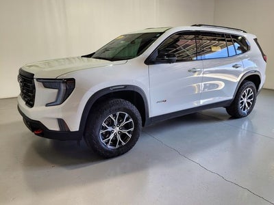 2024 GMC Acadia AT4