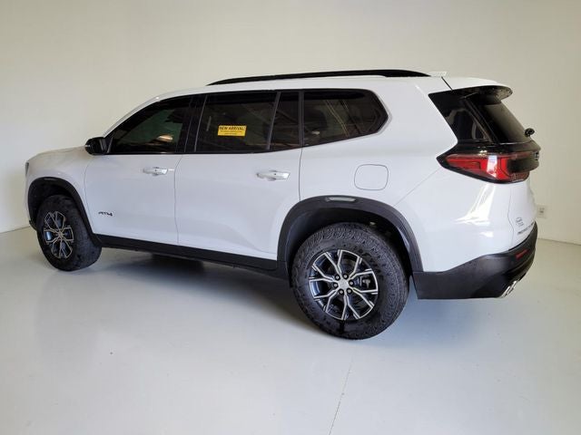 2024 GMC Acadia AT4