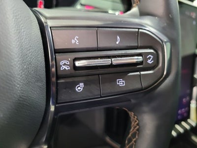 2024 GMC Acadia AT4