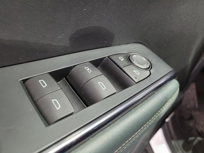 2024 GMC Acadia AT4