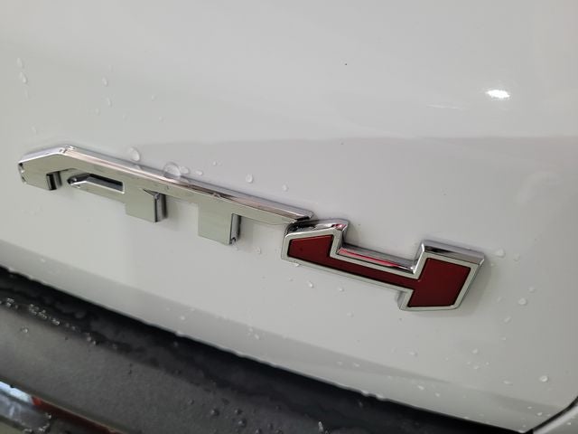 2024 GMC Acadia AT4