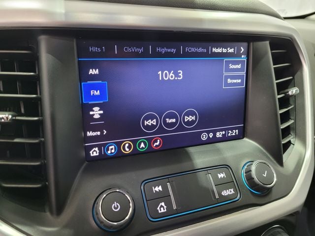 2023 GMC Acadia SLT
