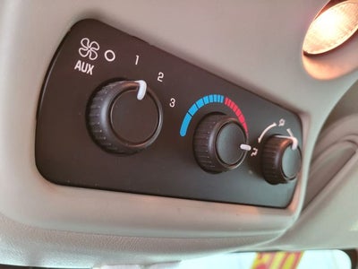 2005 Chevrolet Suburban 1500 LS