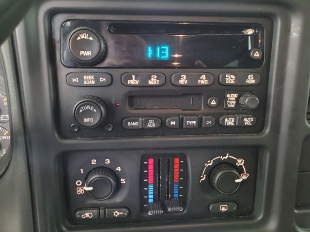 2005 Chevrolet Suburban 1500 LS