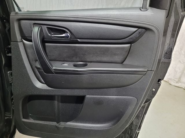 2017 Chevrolet Traverse 2LT 2LT