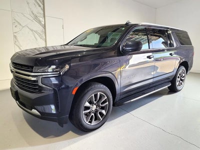 2023 Chevrolet Suburban LT