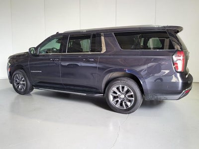 2023 Chevrolet Suburban LT