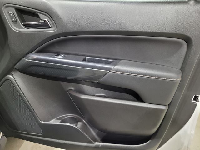 2022 GMC Canyon AT4 w/Cloth