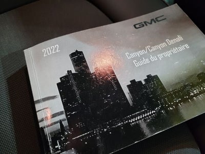 2022 GMC Canyon AT4 w/Cloth