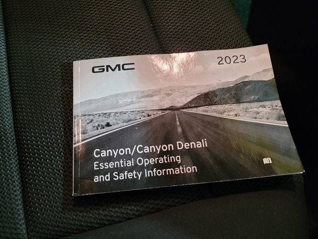 2023 GMC Canyon Elevation