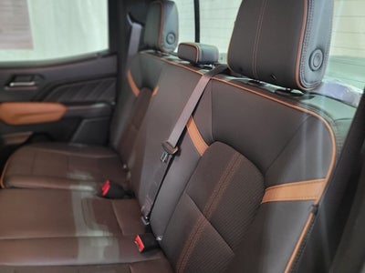2024 GMC Canyon AT4
