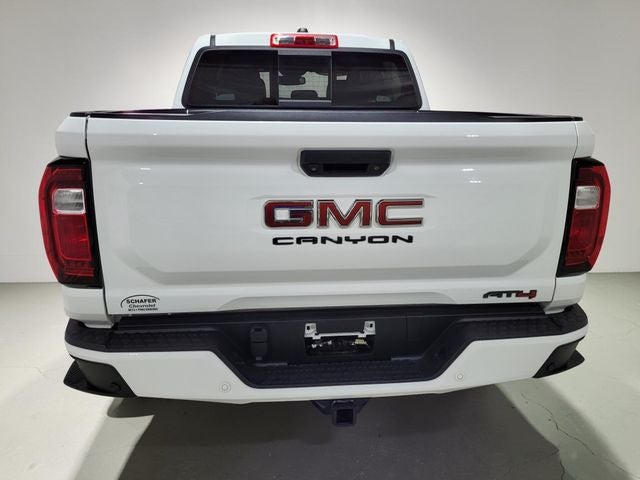 2024 GMC Canyon AT4