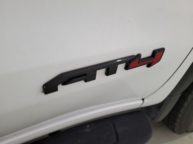 2022 GMC Sierra 1500 Limited AT4