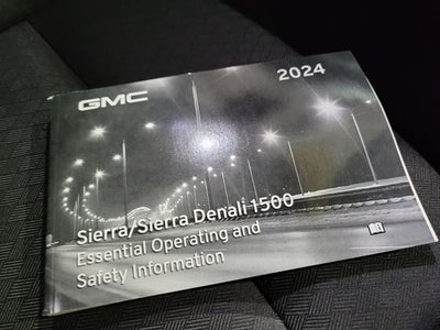 2024 GMC Sierra 1500 Elevation