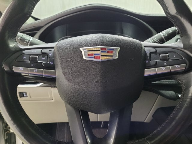 2021 Cadillac XT4 Luxury