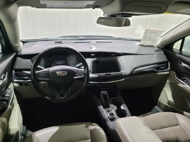 2021 Cadillac XT4 Luxury