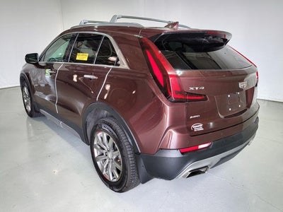 2022 Cadillac XT4 Premium Luxury