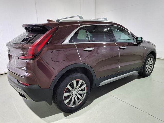 2022 Cadillac XT4 Premium Luxury