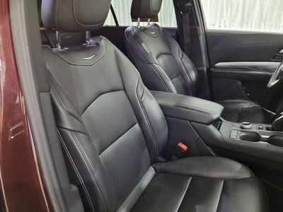 2022 Cadillac XT4 Premium Luxury