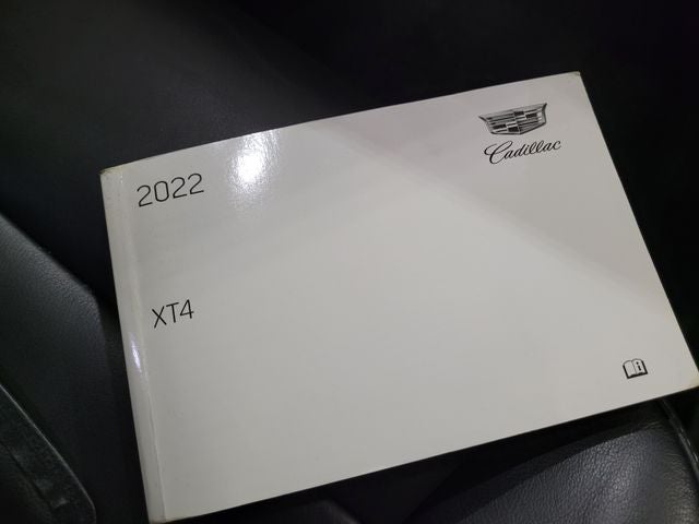 2022 Cadillac XT4 Premium Luxury