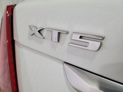 2021 Cadillac XT5 Luxury