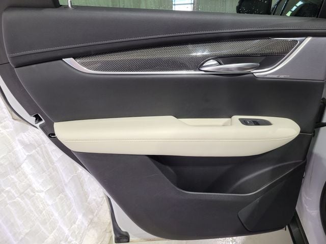 2021 Cadillac XT5 Sport