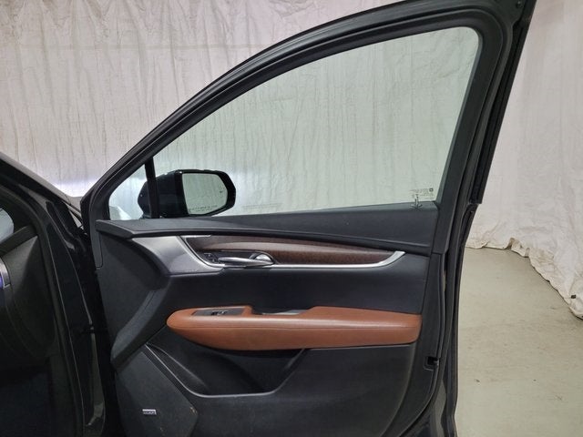 2021 Cadillac XT5 Sport