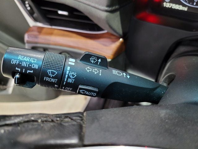 2015 Cadillac Escalade Premium