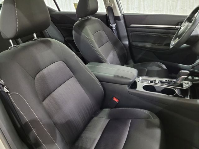 2020 Nissan Altima 2.5 SV