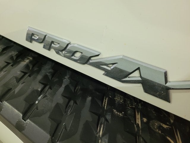 2018 Nissan Titan PRO-4X