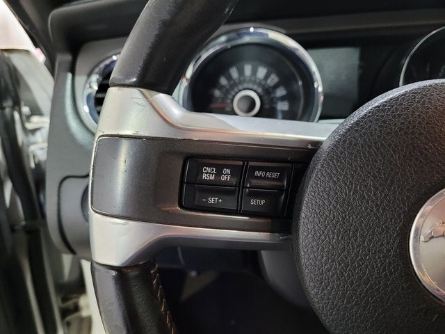 2013 Ford Mustang V6