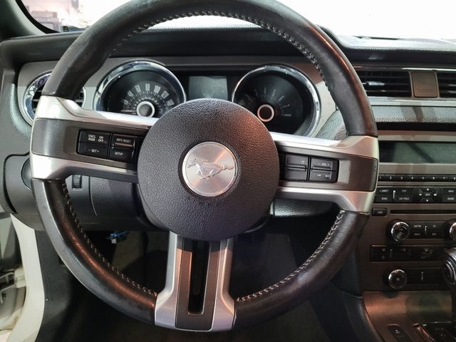 2013 Ford Mustang V6