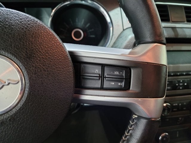 2013 Ford Mustang V6