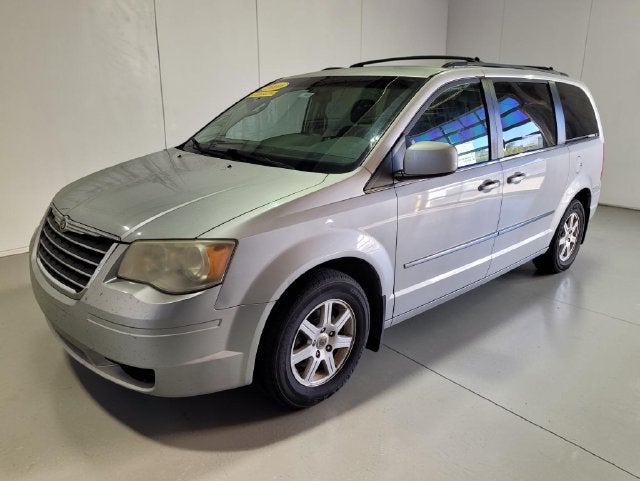 2010 Chrysler Town & Country Touring
