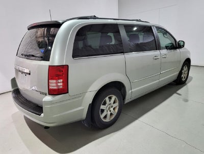 2010 Chrysler Town & Country Touring