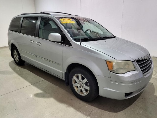 2010 Chrysler Town & Country Touring