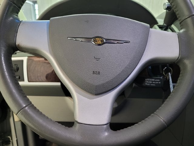 2010 Chrysler Town & Country Touring