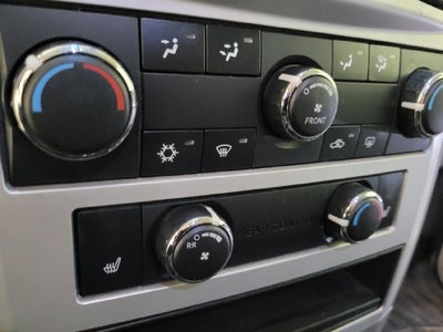 2010 Chrysler Town & Country Touring