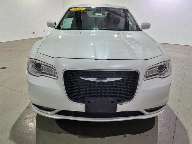 2015 Chrysler 300 Limited