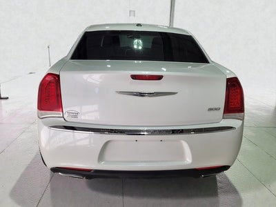 2015 Chrysler 300 Limited